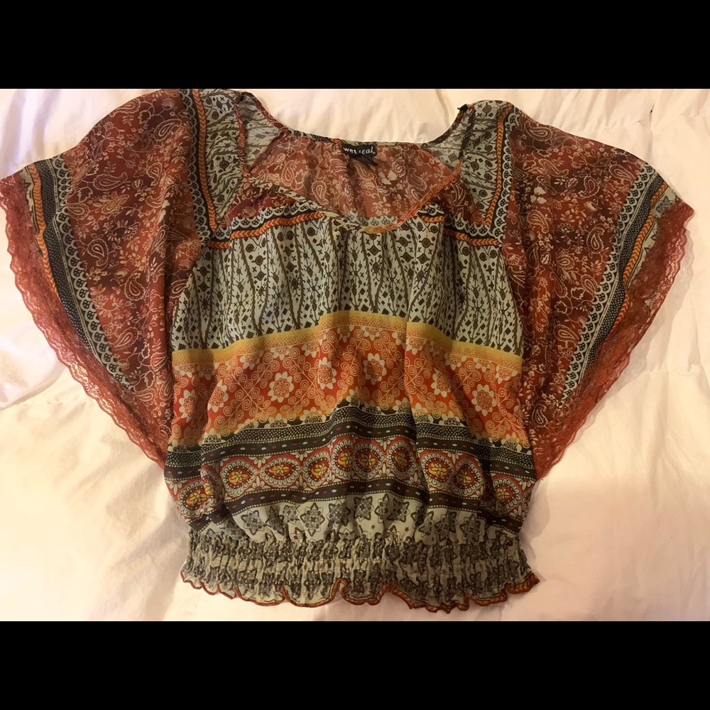 Cute bohemian style shirt